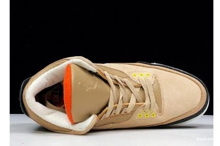 BIO 3 JTH BEIGE AV6683-200 AIR JORDAN 1012